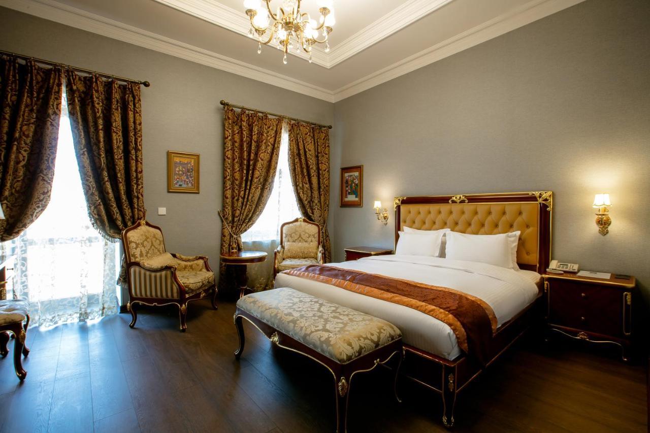 Otel Shah Palace Luxury Museum Bakü
