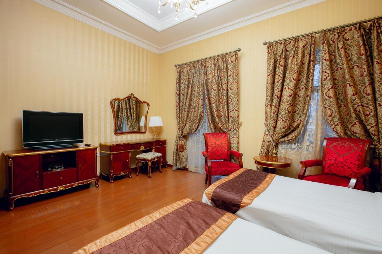Shah Palace Luxury Museum Otel Bakü