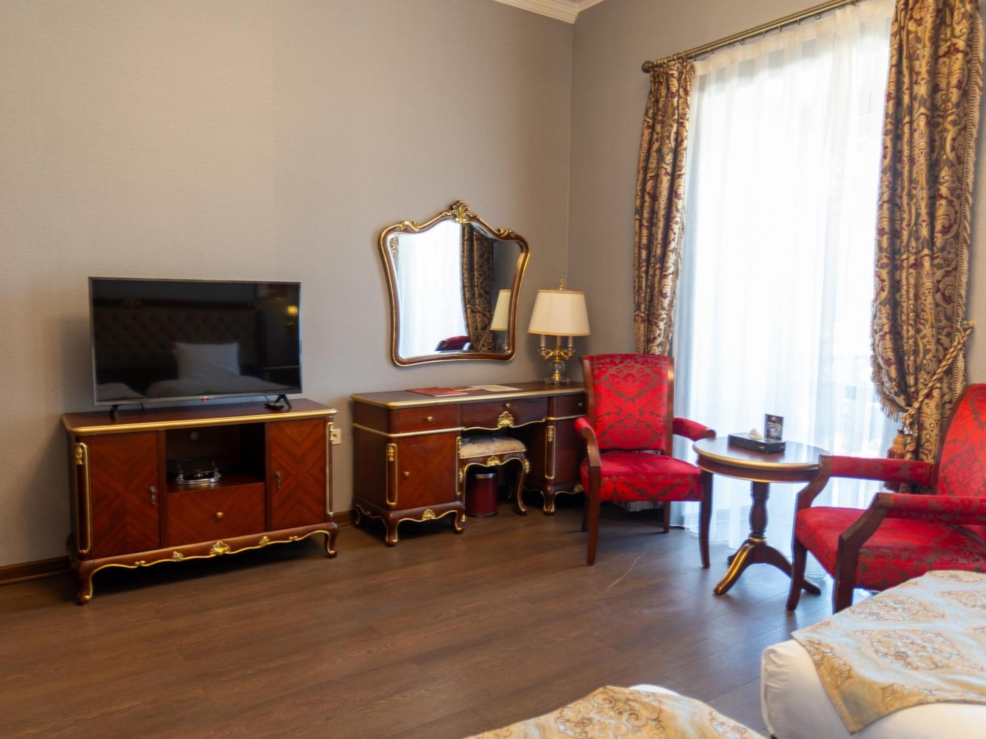 Shah Palace Luxury Museum Отель