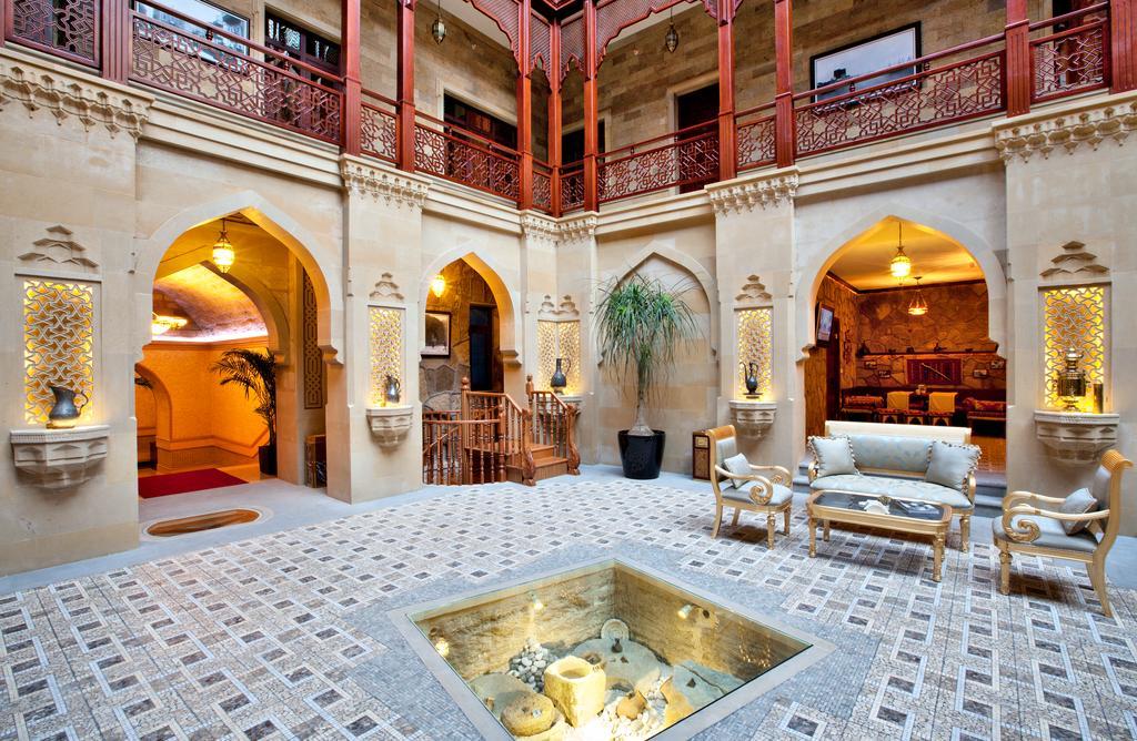 شاه بالاس
